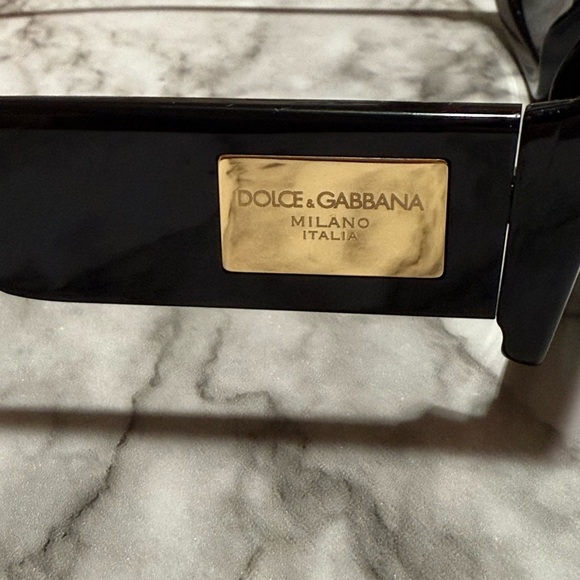 Dolce & Gabbana Sunglasses Black 100% authentic - Picture 16 of 16